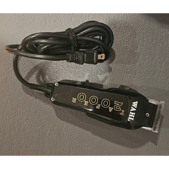 Wahl Taper 2000 Black , Andis Magnetic 4 Pc Comb Set & 4 Pc Clipper Guide Black - Picture 3 of 4